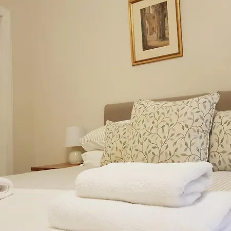 Gorgeous Central Edinburgh 3-Bedroom Apartment Exterior photo